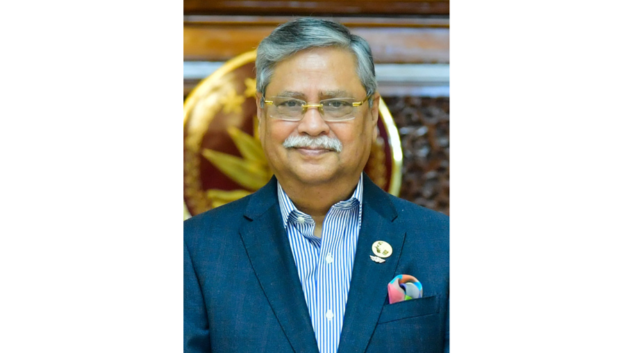 লন্ডনে শপিং এবং দলবল নিয়ে বেড়াতে ব্যস্ত রাষ্ট্রপতি মো. সাহাবুদ্দিন চুপ্প